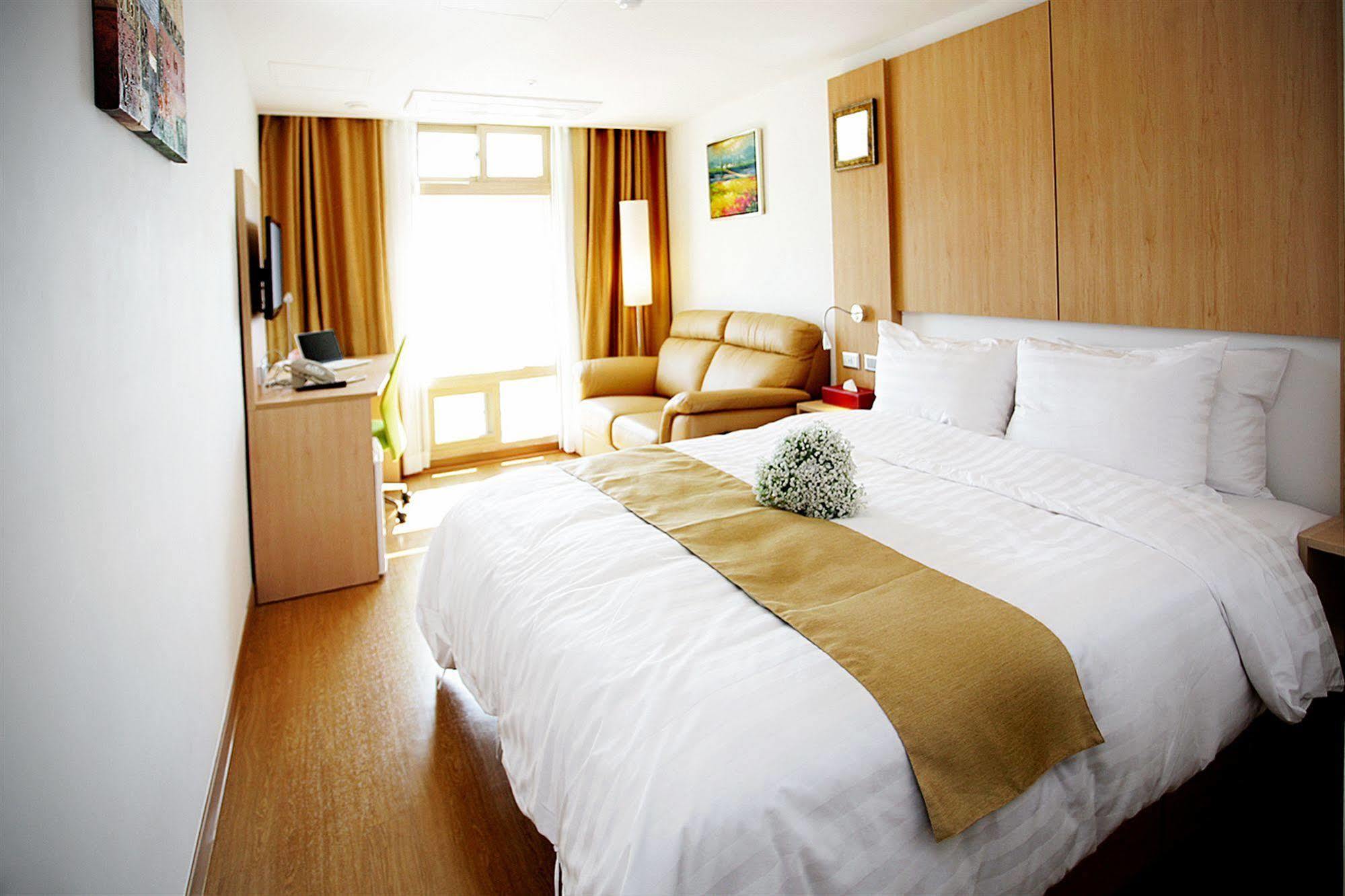 Gunsan Apple Tree Hotel Luaran gambar